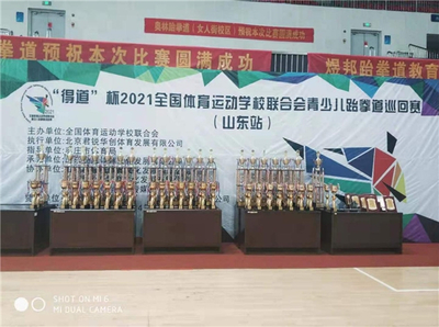 產(chǎn)業(yè)視野中的文化藝術(shù)經(jīng)紀(jì)代理 價(jià)值、挑戰(zhàn)與發(fā)展路徑